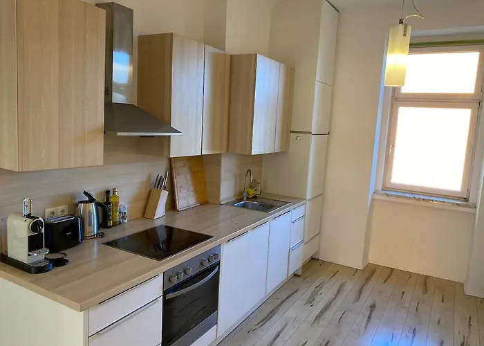 Appartement Apartment, Close To The Town Hall, Centre And Raiffeisen Sportpark